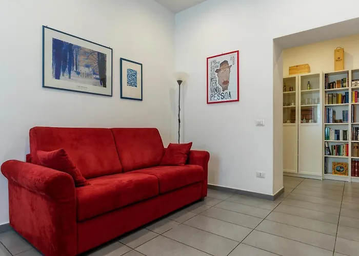 Apartment Guesthost - Porta Pia & Torlonia With Balcony *