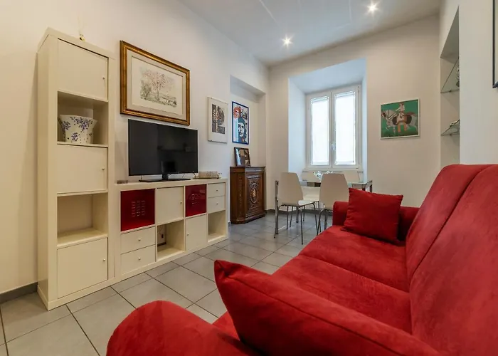 Guesthost - Porta Pia & Torlonia With Balcony Apartment Rom