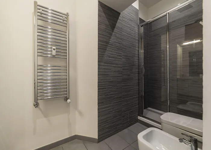 Apartment Guesthost - Porta Pia & Torlonia With Balcony *