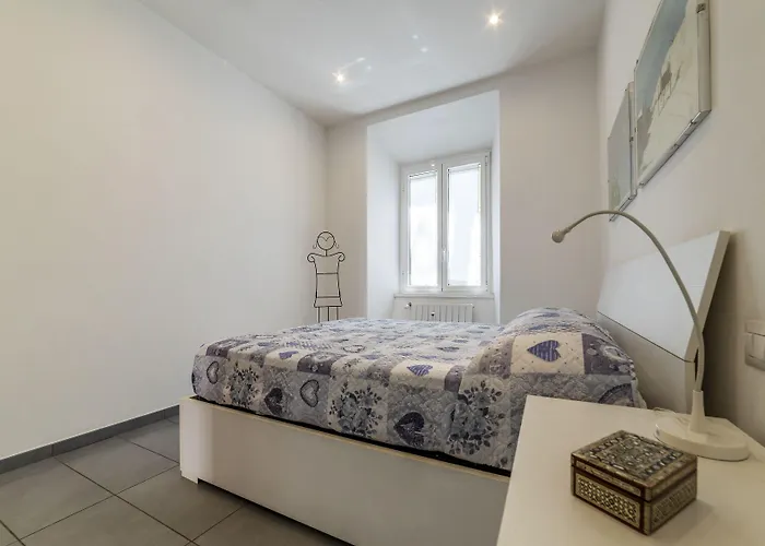 Apartment Guesthost - Porta Pia & Torlonia With Balcony Rom