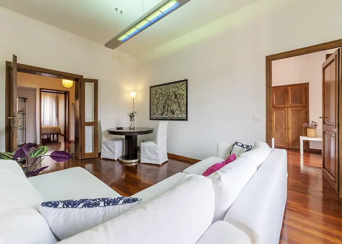 Apartamento Guesthost - Porta Pia & Torlonia With Balcony *