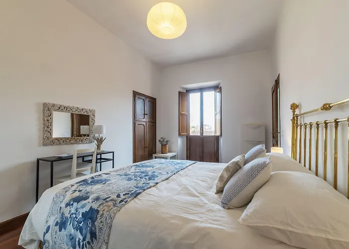 Apartamento Guesthost - Porta Pia & Torlonia With Balcony *